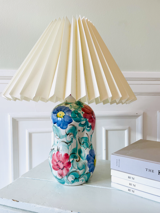 Blomstret Vintage Lampe